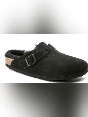 NWT- Black Birkenstock Suede Boston Shearling Suede